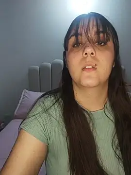 Snapshot of its_lauu_ chatting on 13, 3, 2026 its lauu online show from 13, 3, 2026