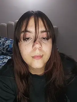 Snapshot of its_lauu_ chatting on 24, 3, 2026 its lauu online show from 24, 3, 2026