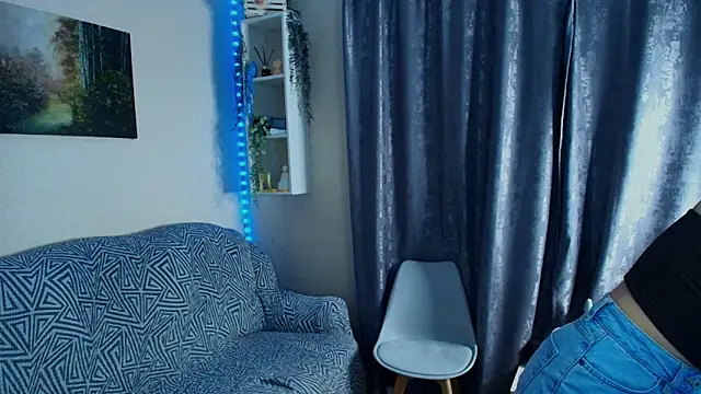 Snapshot of Erinn_Sky chatting on 23, 3, 2026 Erinn Sky online show from 23, 3, 2026