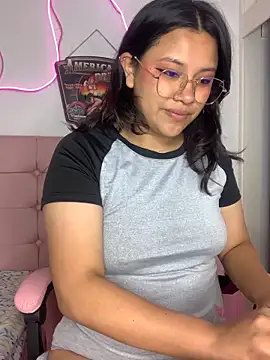 Snapshot of LilithRose_ chatting on 20, 2, 2026 LilithRose online show from 20, 2, 2026