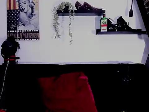 Snapshot of _zara_rosse chatting on 15, 4, 2026 zara rosse online show from 15, 4, 2026