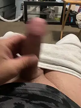 Bighardthrobbingcock4 online show from 17, 2, 2026