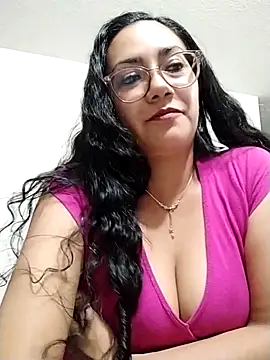 Snapshot of Salma-sweet chatting on 16, 3, 2026 Salma-sweet online show from 16, 3, 2026