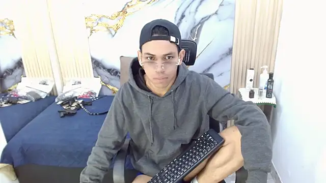 DaviidBuckx  online show from 10, 5, 2026