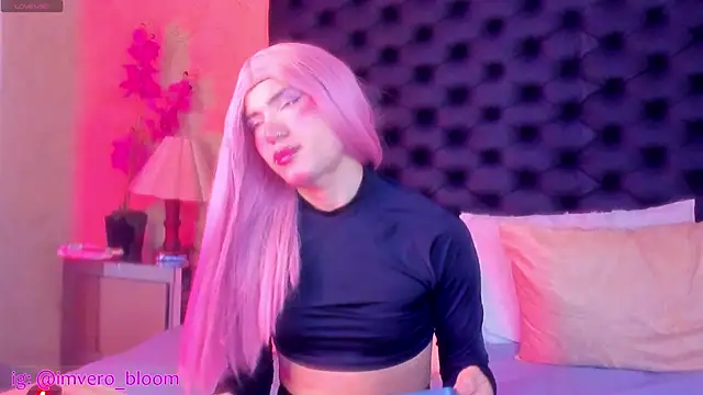 Snapshot of VeronikaBloom_ chatting on 24, 3, 2026 VeronikaBloom online show from 24, 3, 2026