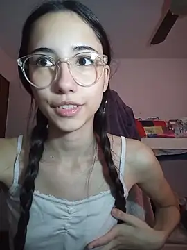 isaaabelaaa online show from 9, 4, 2026