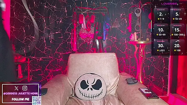GoddessJulietteNoiir online show from 17, 3, 2026