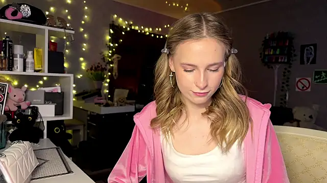 Snapshot of amily_sunray chatting on 26, 3, 2026 amily sunray online show from 26, 3, 2026