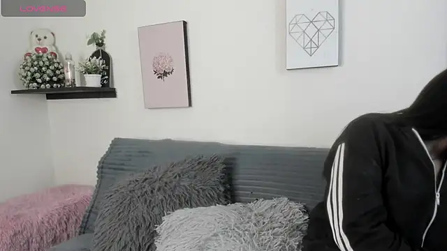 Alexaalove 1 online show from 11, 3, 2026