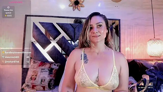 Snapshot of annie_vega17_ chatting on 6, 6, 2026 annie vega17 online show from 6, 6, 2026