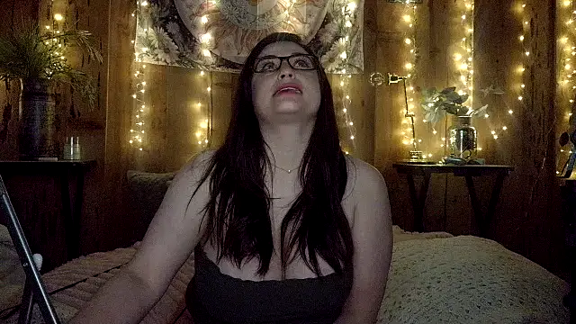 VelvetBrunetteXo online show from 26, 4, 2026