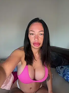 SaraHotDiamond xoxo online show from 11, 5, 2026