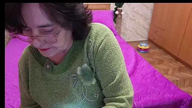 xMaryxAnne online show from 17, 3, 2026