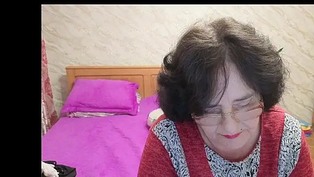 xMaryxAnne online show from 29, 4, 2026