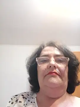 xMaryxAnne online show from 9, 5, 2026
