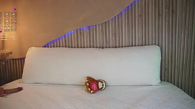 CanelaHotx online show from 28, 2, 2026