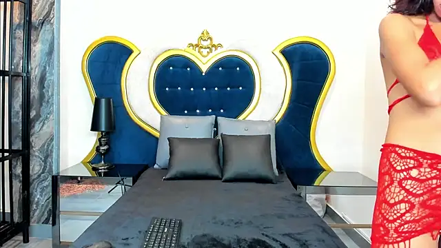 LinaSalazar online show from 1, 6, 2026