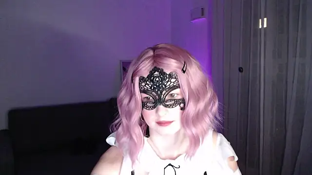 LunaXcherry online show from 25, 2, 2026