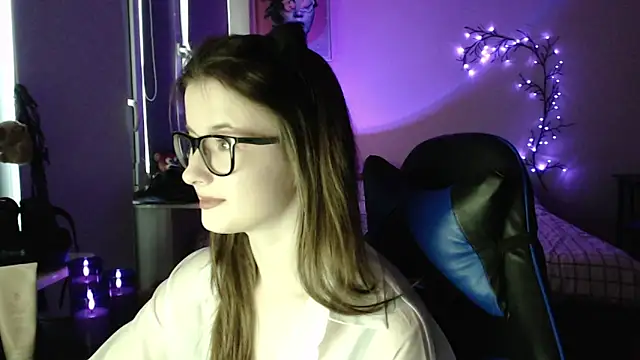 LunaXcherry online show from 14, 5, 2026