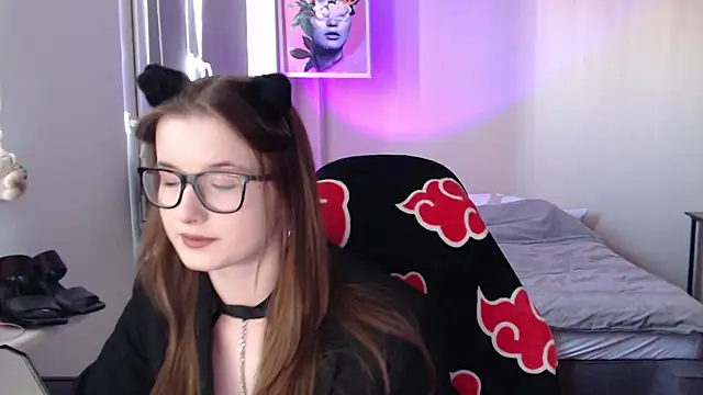 LunaXcherry online show from 27, 5, 2026