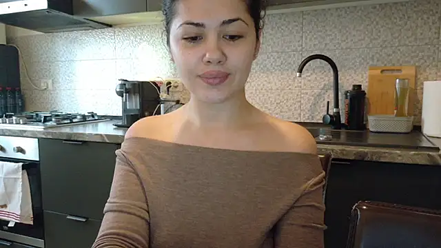 Snapshot of Sofimoon26 chatting on 18, 2, 2026 Sofimoon26 online show from 18, 2, 2026