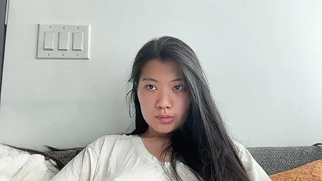 Joycelovely online show from 13, 5, 2026