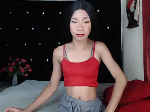 Queenoflustx online show from 12, 4, 2026