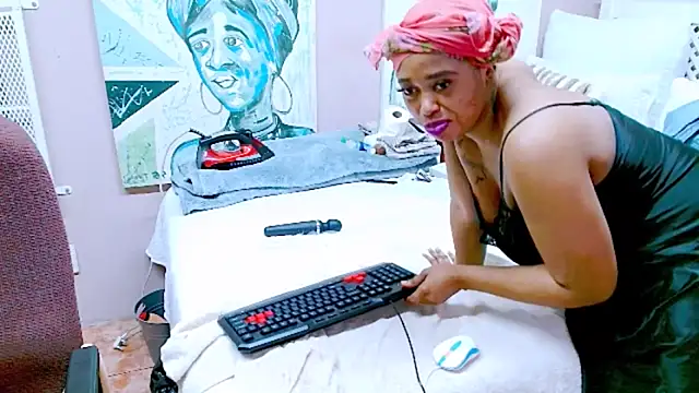 TyraHotxxx online show from 11, 5, 2026