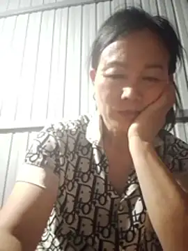 Snapshot of Kiss_love2 chatting on 7, 6, 2026 Kiss love2 online show from 7, 6, 2026