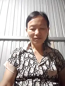 Snapshot of Kiss_love2 chatting on 23, 6, 2026 Kiss love2 online show from 23, 6, 2026