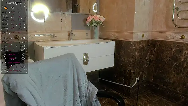 EmilyTrase online show from 1, 4, 2026