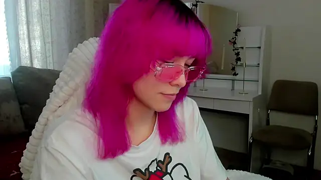 EmilyTrase online show from 11, 5, 2026