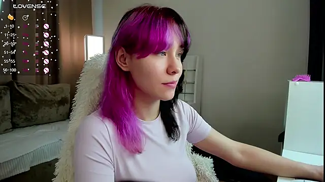 Snapshot of EmilyTrase chatting on 3, 7, 2026 EmilyTrase online show from 3, 7, 2026