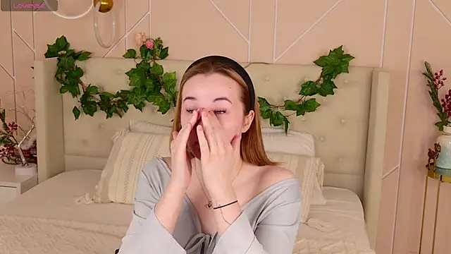 Snapshot of Abigail_Forland chatting on 15, 3, 2026 Abigail Forland online show from 15, 3, 2026