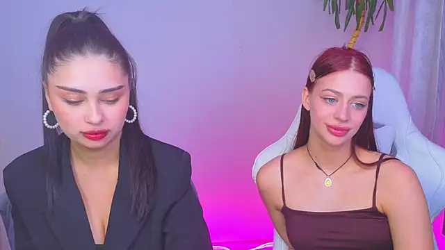 Sofia Plump online show from 30, 4, 2026