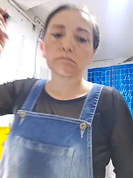 Alexamontiel  online show from 1, 3, 2026