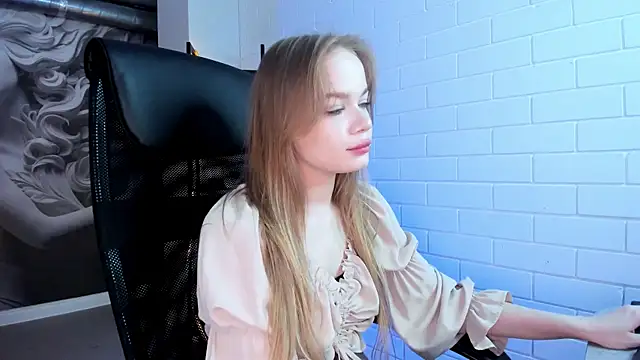 AmyNox online show from 19, 6, 2026