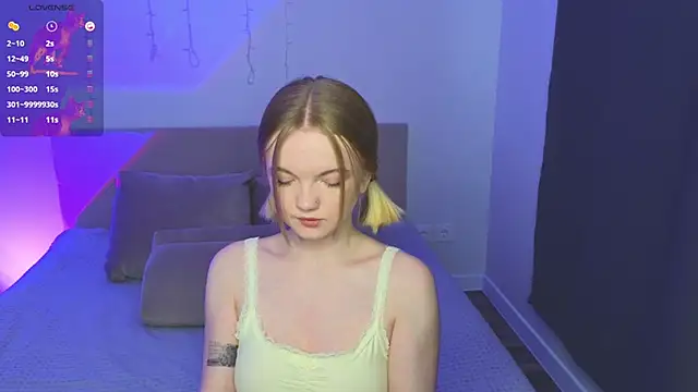 StellaBunny online show from 28, 4, 2026