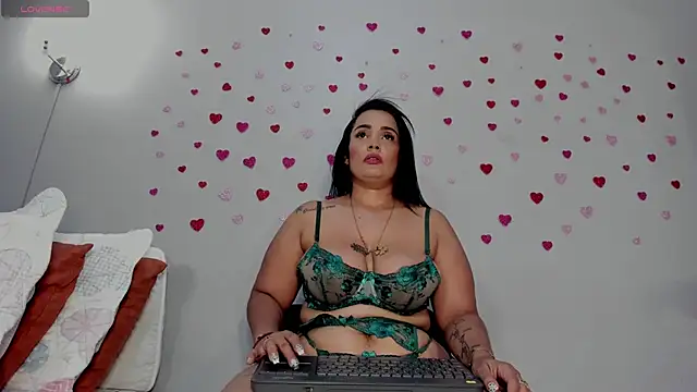 Britanny W online show from 14, 5, 2026