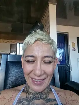 Snapshot of Everlyn_sexx chatting on 30, 5, 2026 Everlyn sexx online show from 30, 5, 2026