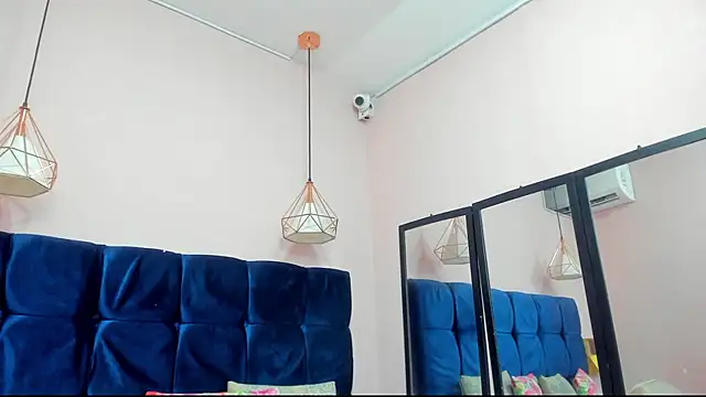 Sexy ebony 1 online show from 29, 4, 2026