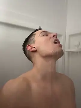 Snapshot of adonimus94 chatting on 20, 3, 2026 adonimus94 online show from 20, 3, 2026