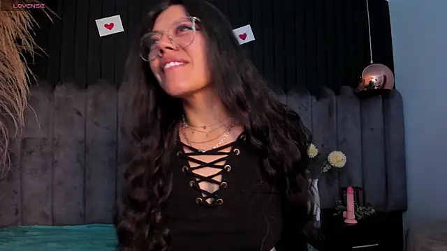 Lanadelrey 1 online show from 16, 2, 2026