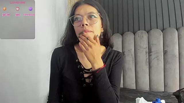Lanadelrey 1 online show from 9, 5, 2026