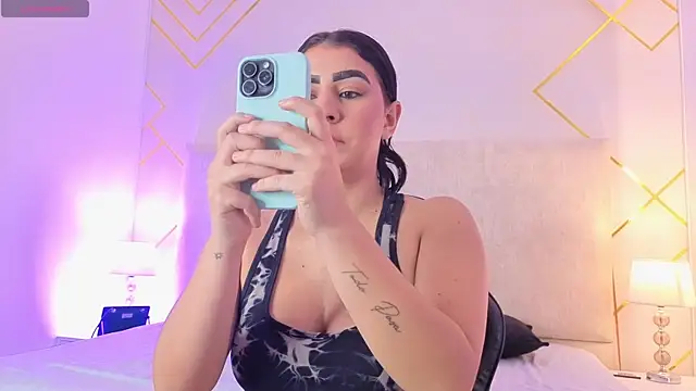 caroo giraldo   online show from 20, 5, 2026