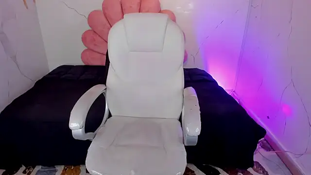 DulcePrince  online show from 25, 3, 2026