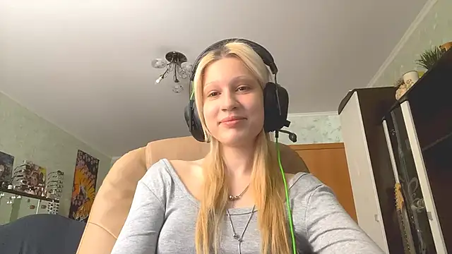 curlingdear online show from 10, 2, 2026