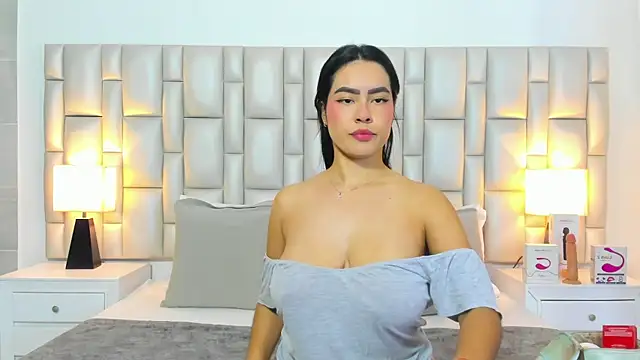 paola katy dicks online show from 19, 6, 2026