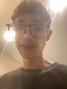 Snapshot of Santi_Princex chatting on 20, 4, 2026 Santi Princex online show from 20, 4, 2026