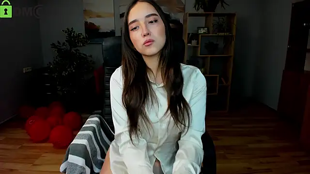 Snapshot of Effy_Royse chatting on 22, 2, 2026 Effy Royse online show from 22, 2, 2026